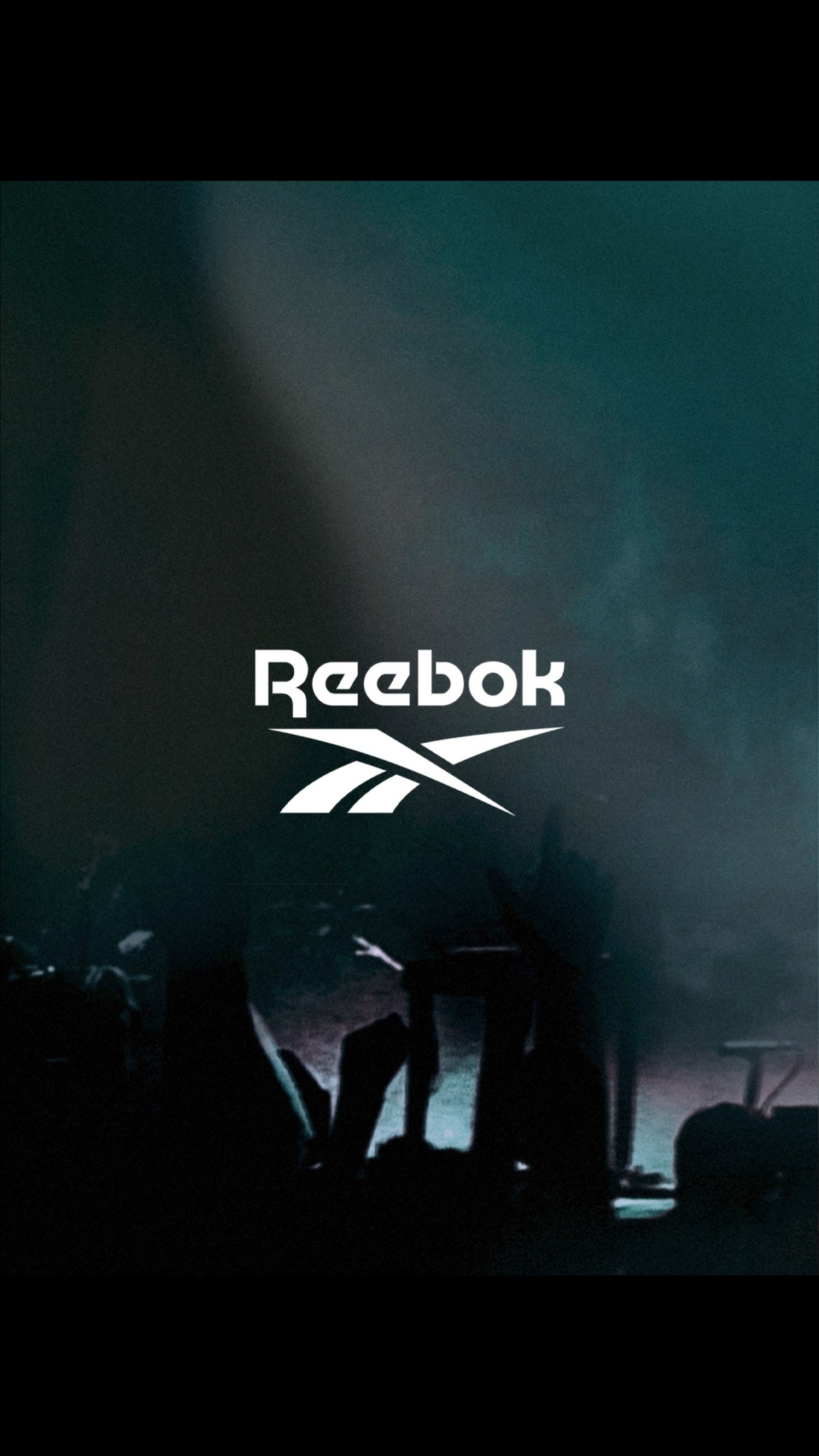Campaña Reebok Be The Legacy, fotograma con logo de marca.